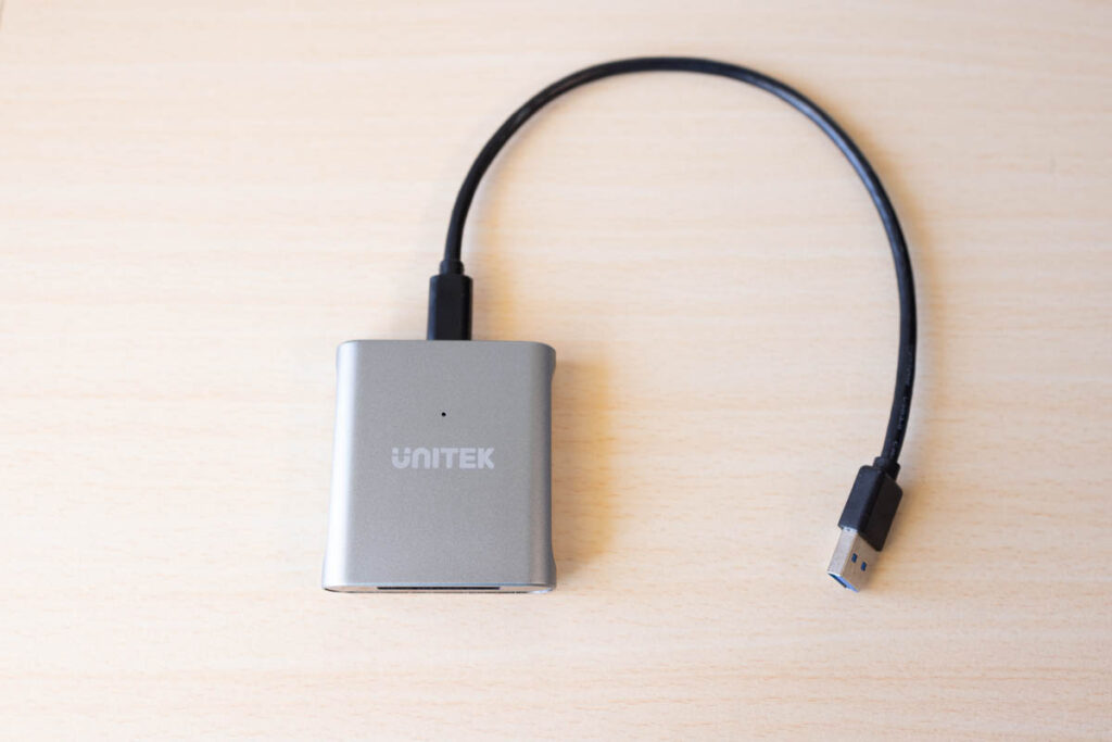 CFexpressカードリーダー、Unitek USB 3.2 Type C to CFexpress B